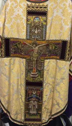 St. Cuthbert's Durham medieval chasuble — Embroidery